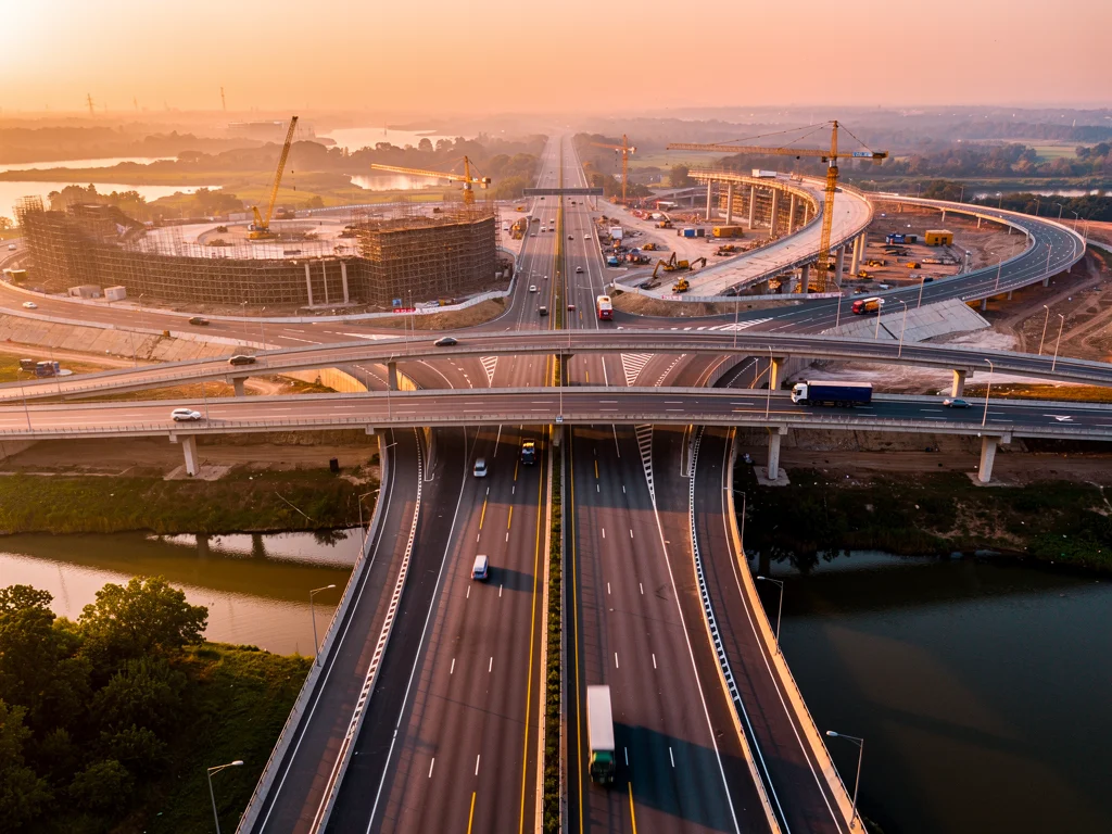 US Infrastructure Bill: £75B for Roads & Bridges Q2 2026